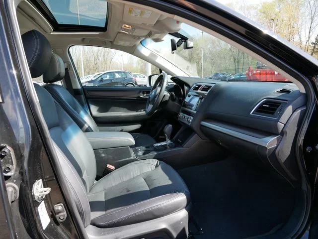 Used 2017 Black Subaru 2.5i image 9