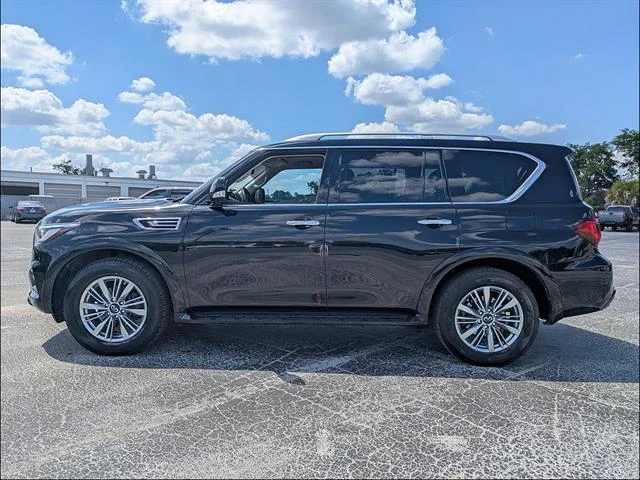 Used 2023 Mineral Black INFINITI LUXE image 4