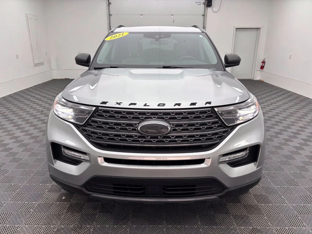 Used 2021 Silver Ford XLT image 15