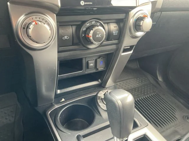 Used 2022 Black Toyota SR5 Premium image 22