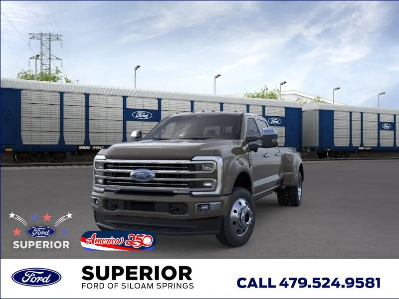 New 2026 Marsh Gray Ford Platinum image 2