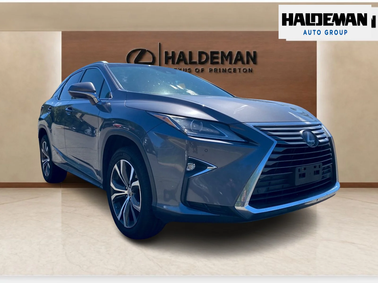 Used 2016 Nebula Gray Pearl Lexus  image 1