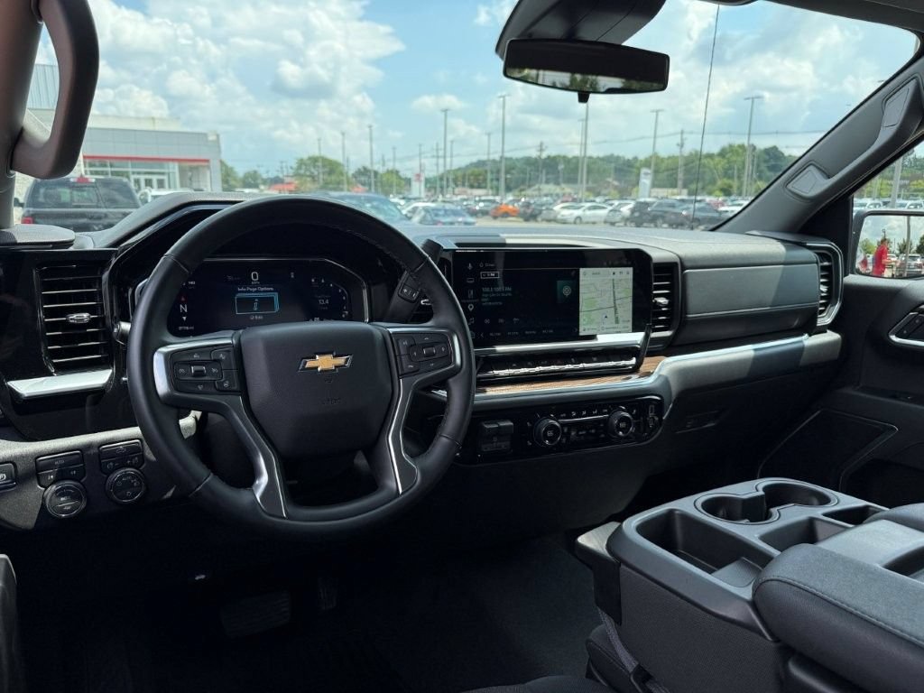 Used 2026 Black Chevrolet LT image 18