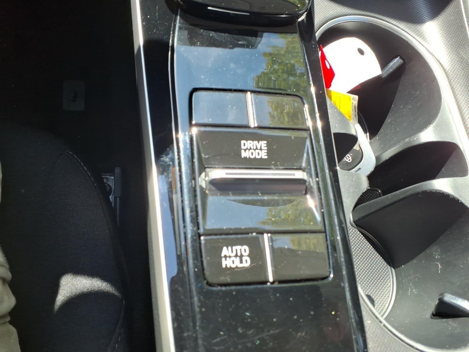 Used 2023 Portofino Gray Hyundai SEL image 30