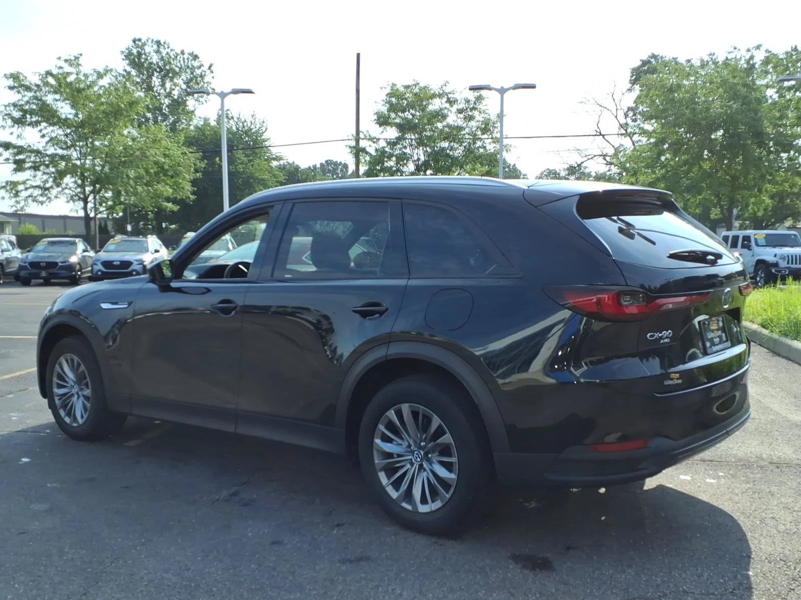 Used 2025 Jet Black Mica Mazda Preferred Package image 11