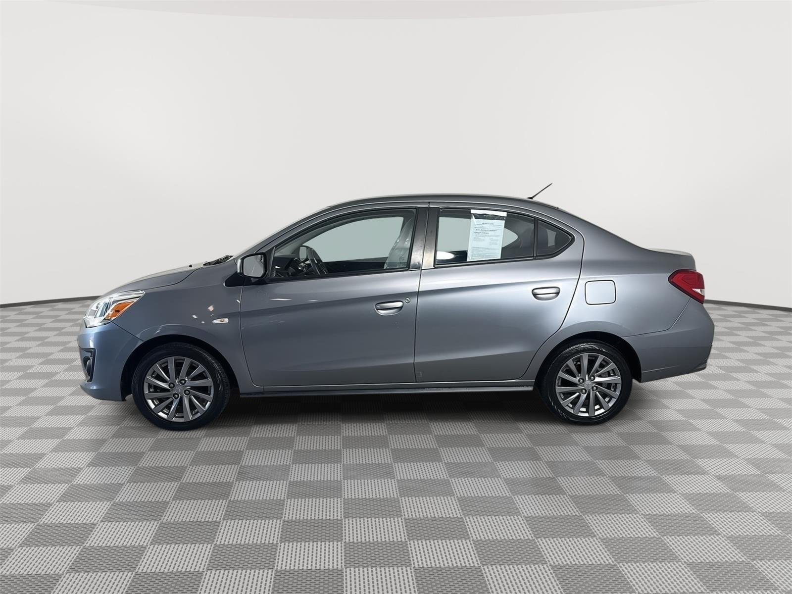 Used 2019 Mercury Gray Metallic Mitsubishi ES image 4