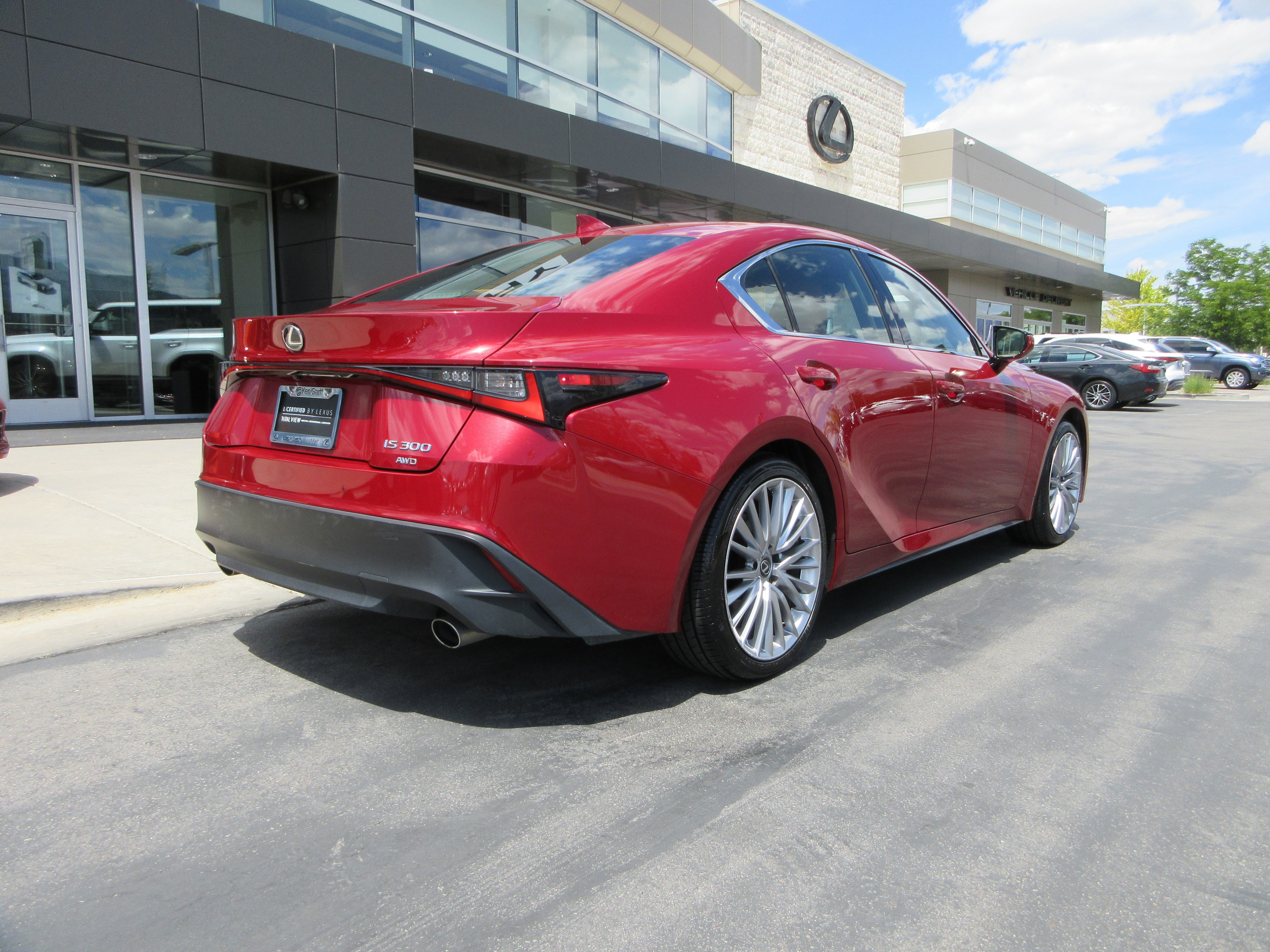 Used 2023 Matador Red Mica Lexus 300 image 9