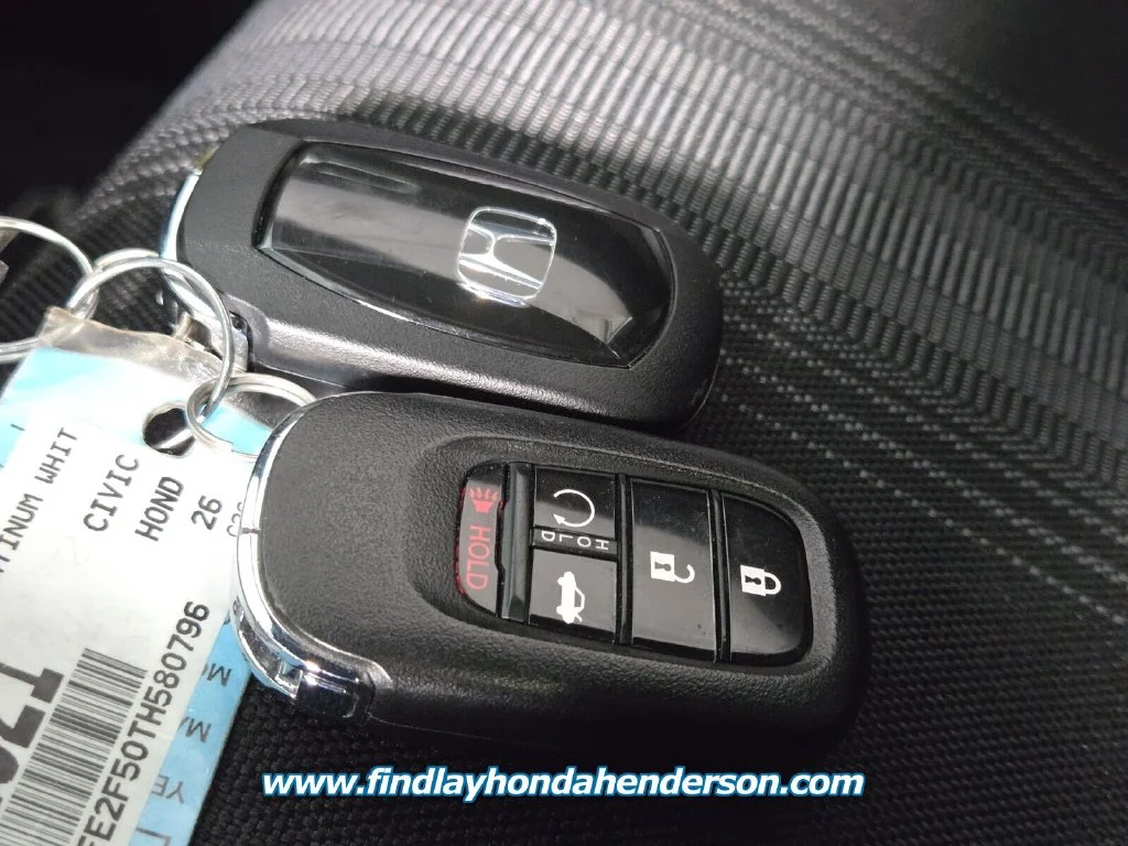 Certified Used 2026 Platinum White Pearl Honda Sport image 30