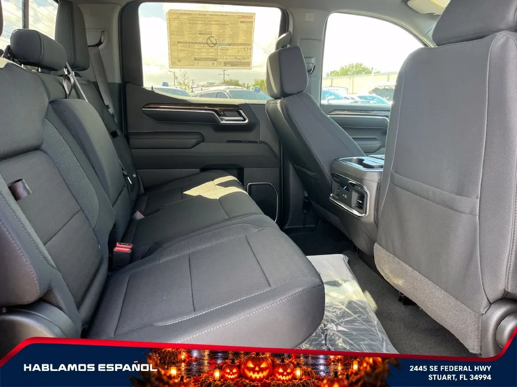 New 2026 Onyx Black GMC AT4 image 17