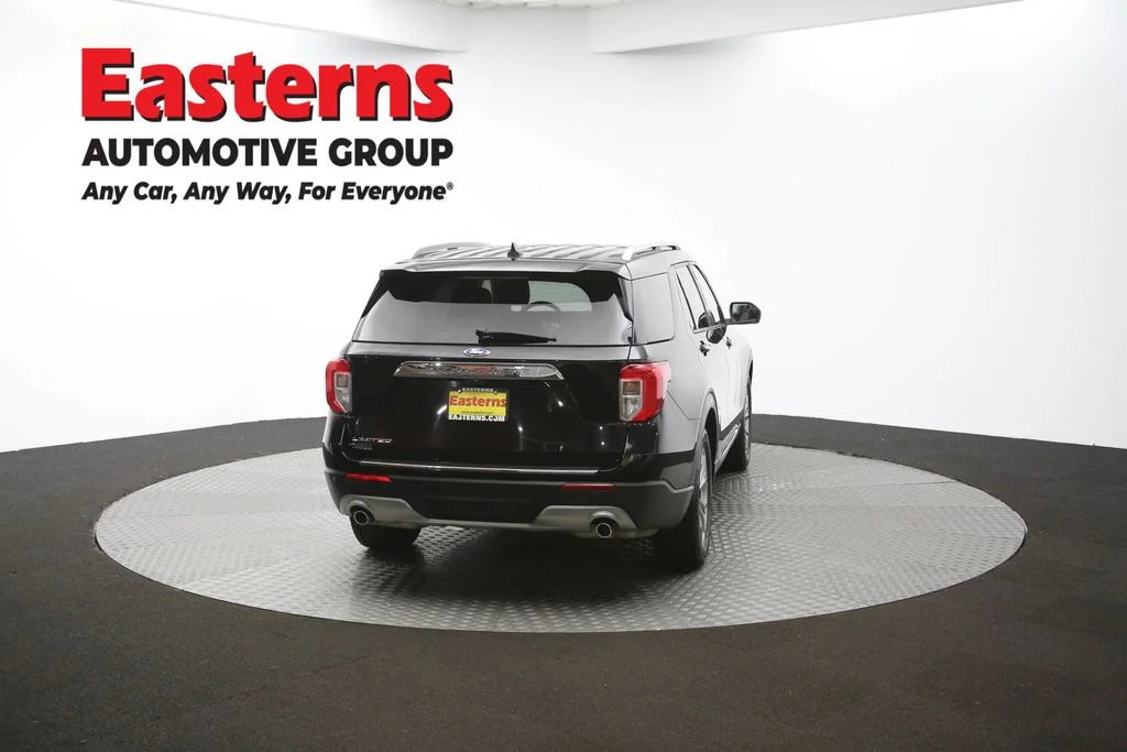 Used 2023 Black Ford Limited image 37