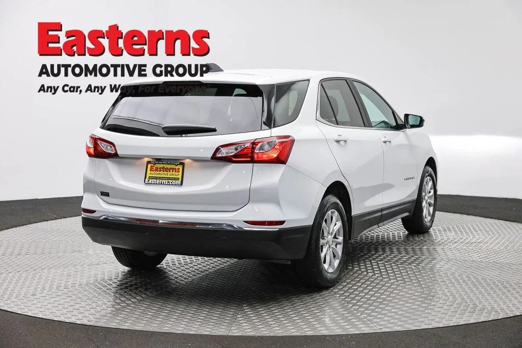 Used 2021 White Chevrolet LT image 5