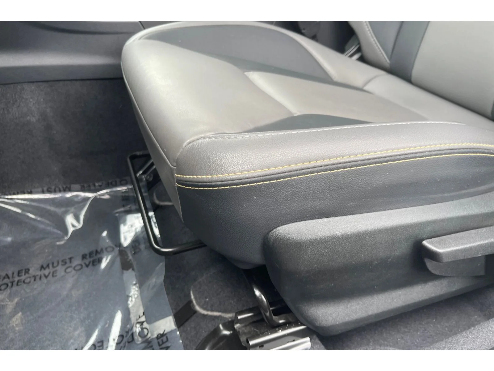 Used 2021 CRYSTAL WHITE PEA Subaru Sport image 13