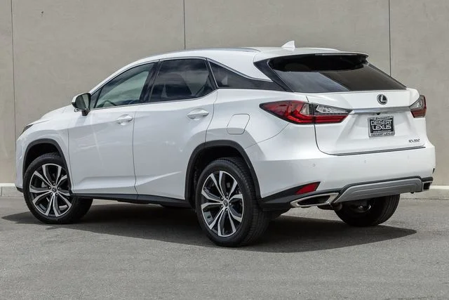 Used 2022 Eminent White Pearl Lexus 350 image 3