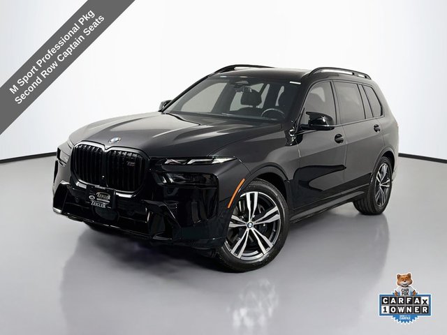 2025 BMW X7 M60i