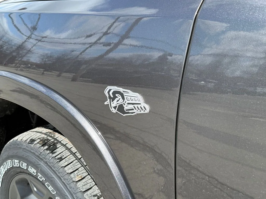 New 2026 Granite Crystal Metallic Clear-Coat Exterior Paint RAM Big Horn/Lone Star image 11