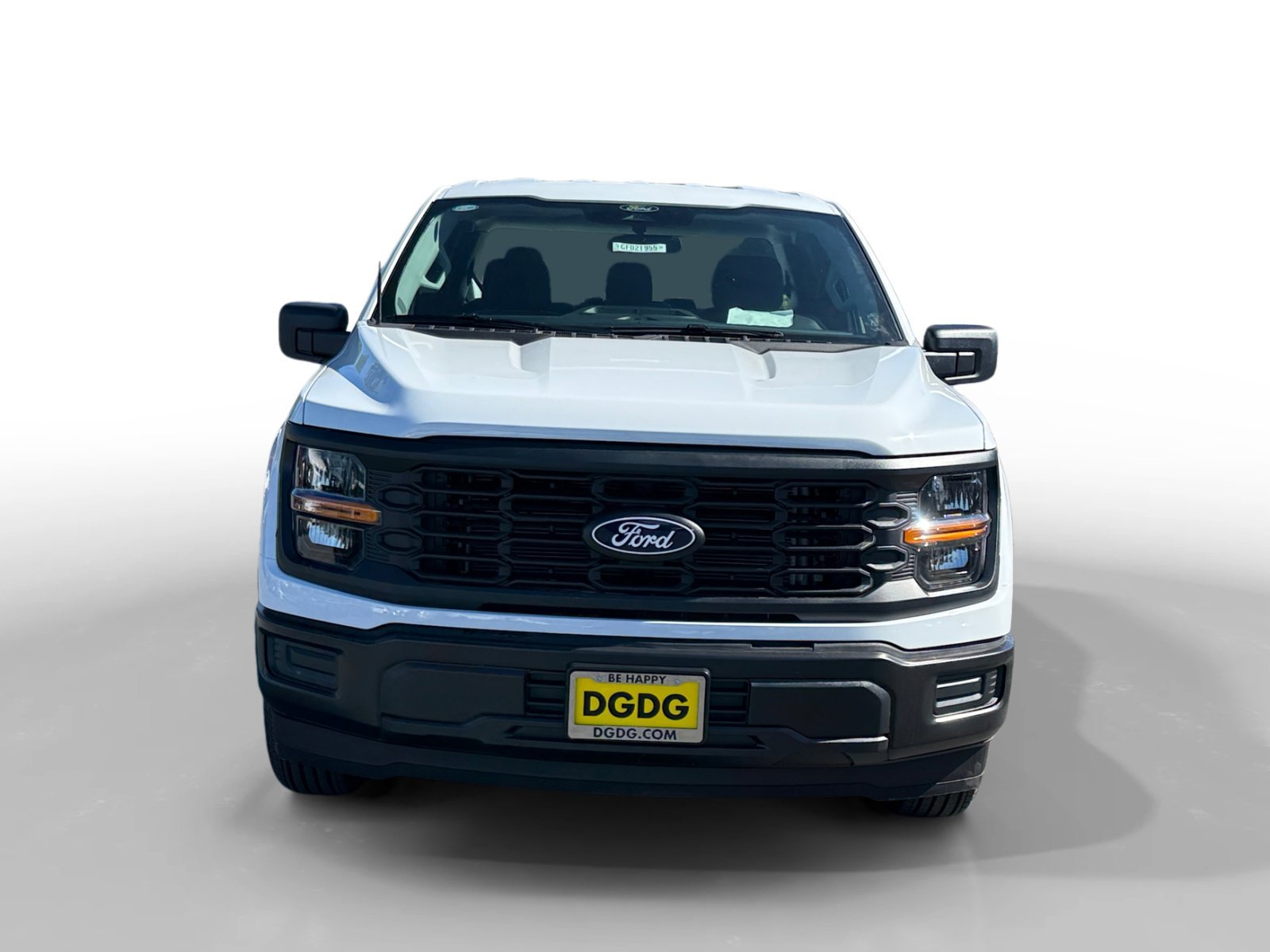 New 2026 Oxford White Ford XL image 8