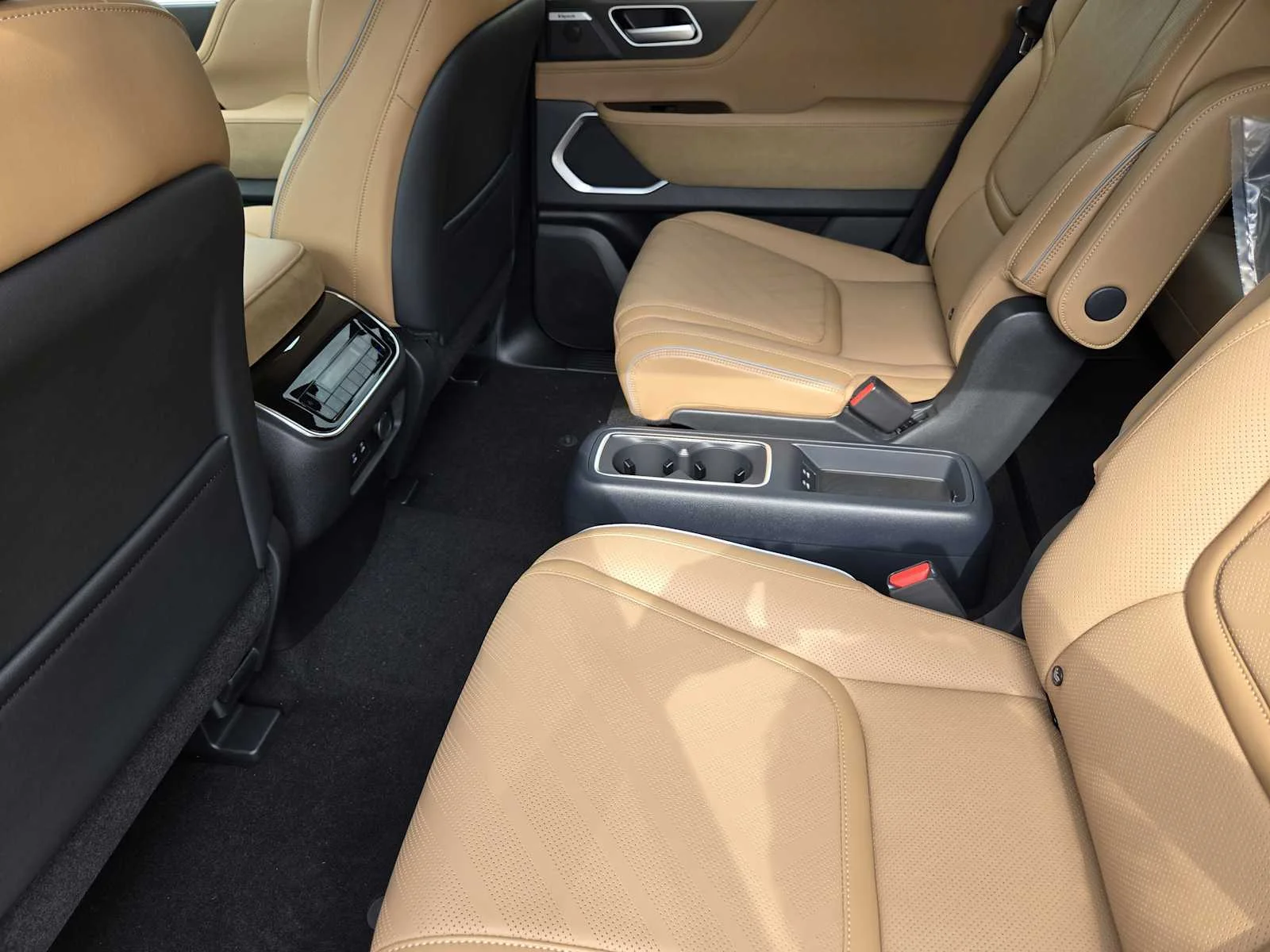 New 2026 DYNAMIC METAL INFINITI Luxe 2WD image 19