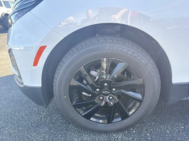 Used 2024 Summit White Chevrolet LS image 26