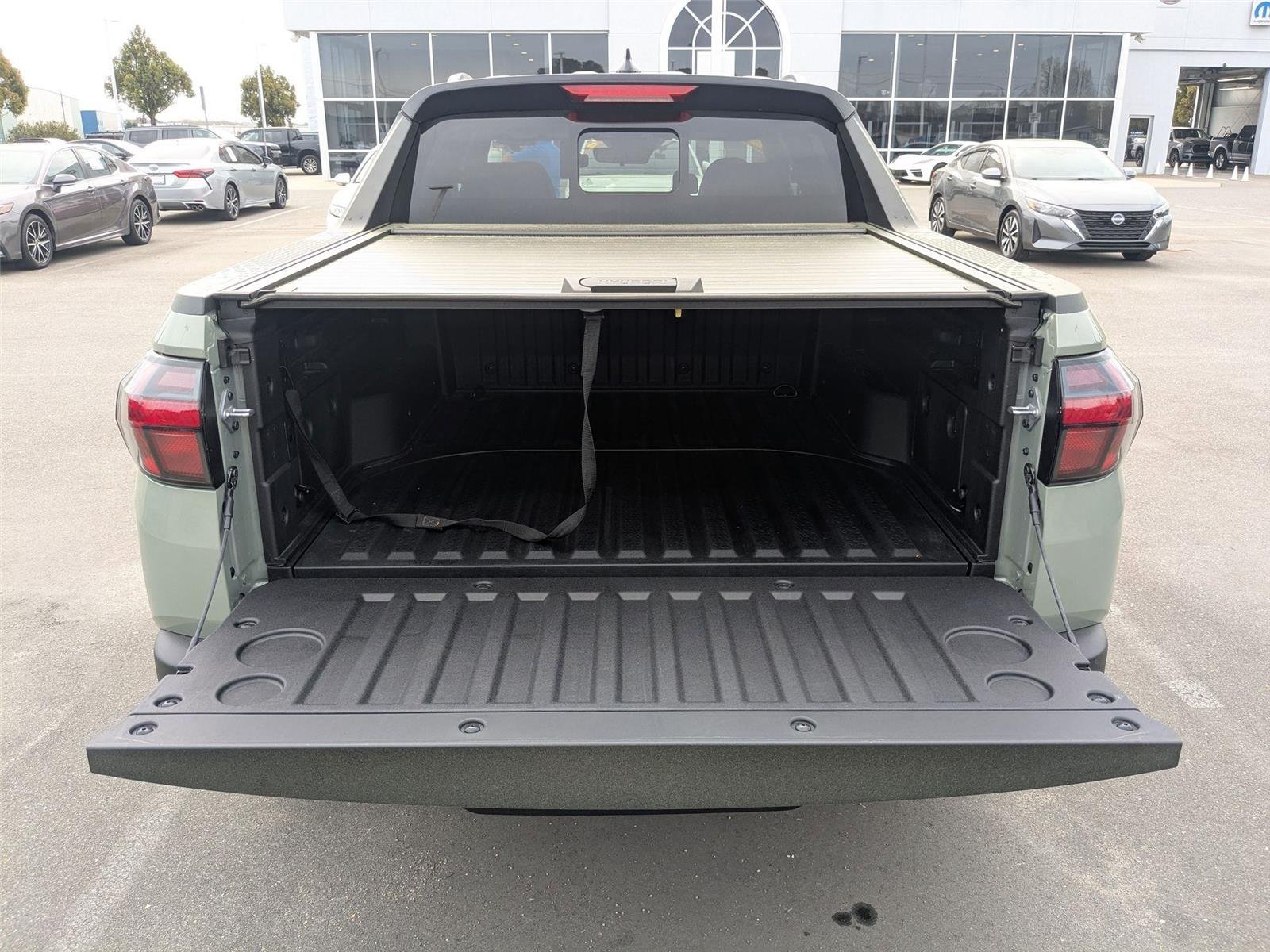 Used 2026 Sage Gray Hyundai SEL Activity image 29