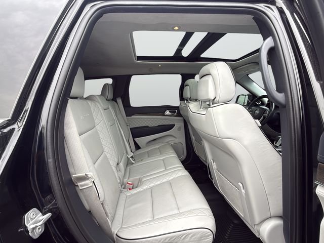 Used 2018 Black Jeep Summit image 13
