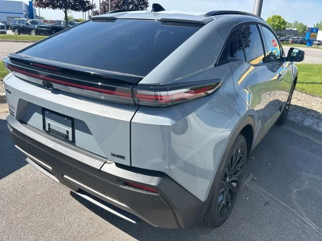 New 2026 Cement Toyota  XSE image 8