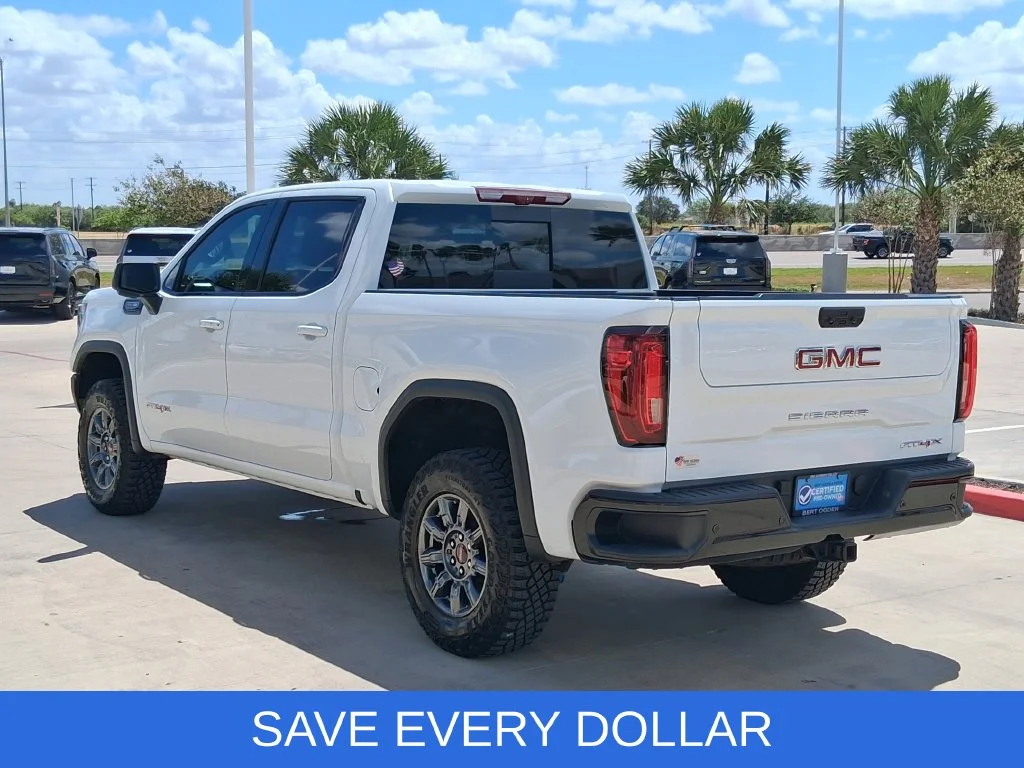 Used 2025 White GMC AT4X image 4