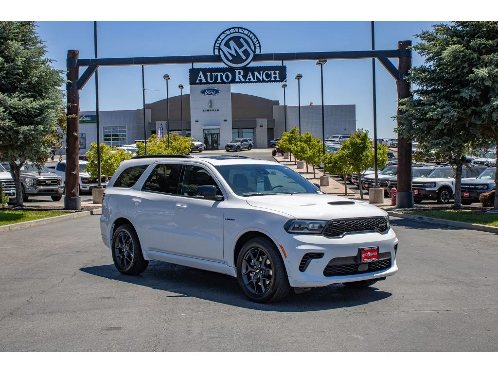 New 2026 White Knuckle Clearcoat Dodge GT Plus HEMI V8 image 1