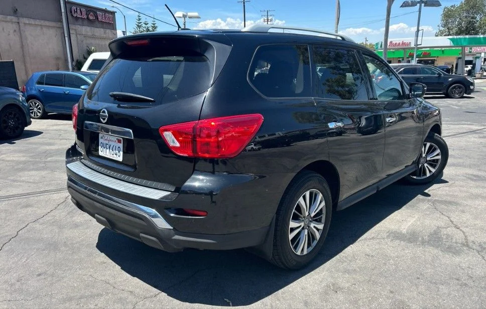 Certified Used 2018 Black Nissan S image 3