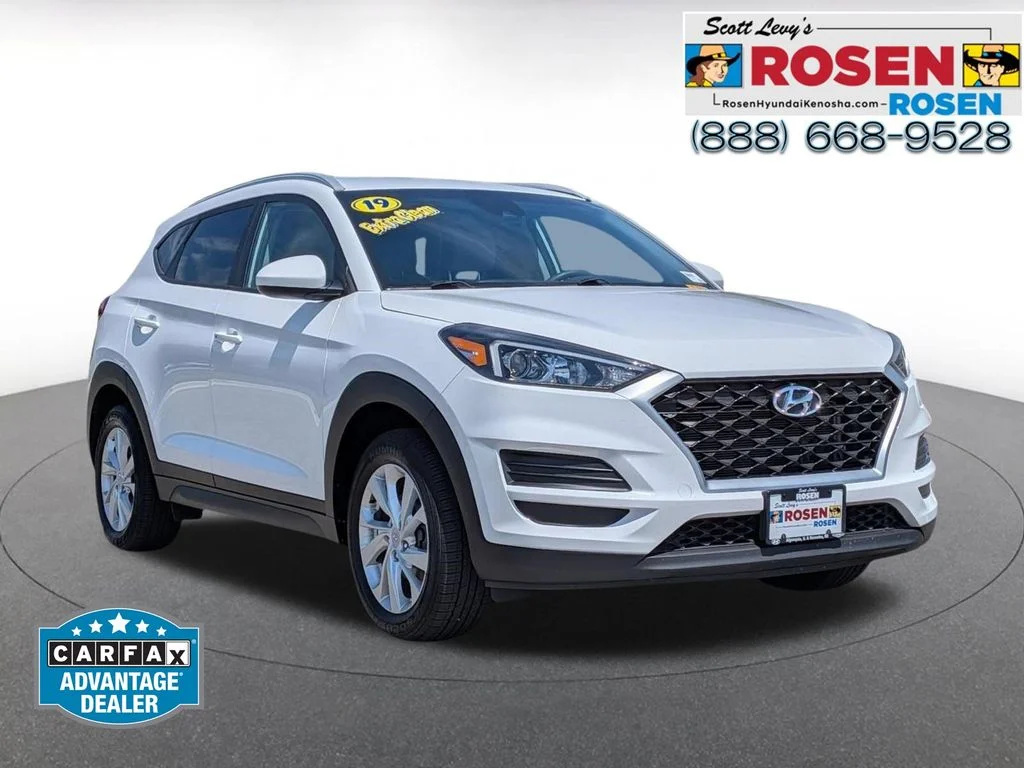 Used 2019 White Hyundai Value image 1