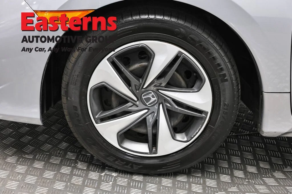Used 2020 Silver Honda LX image 30