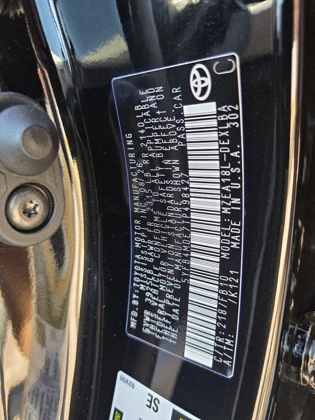 Used 2026 Midnight Black Metallic Toyota LE image 31