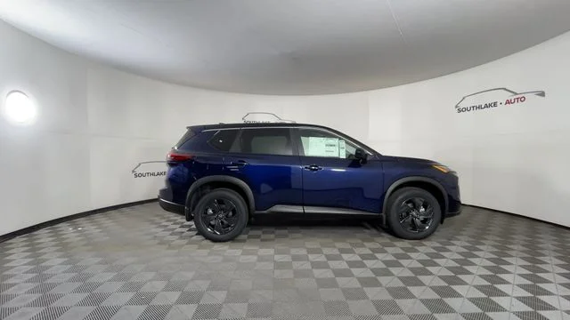 2026 Nissan Rogue SV - Photo 9