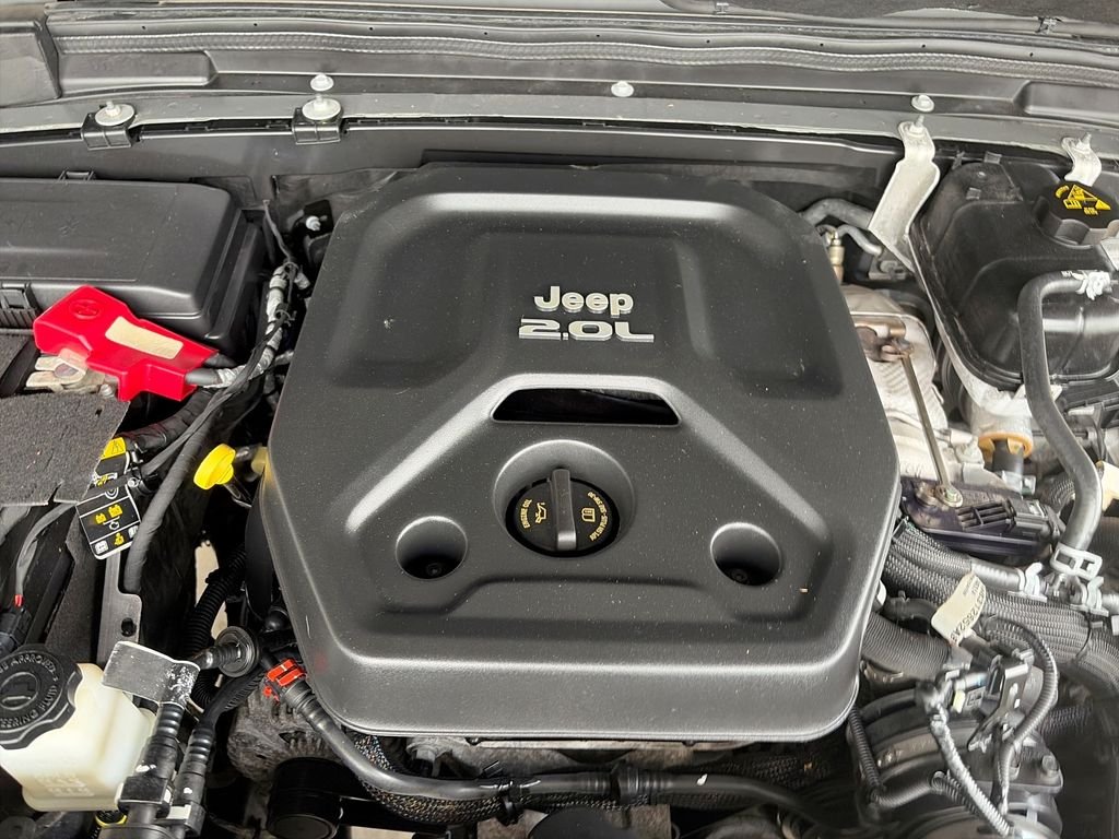 Used 2021 Gray Jeep Rubicon image 31