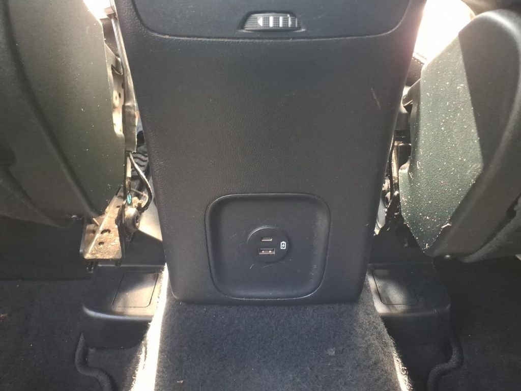 Used 2020 Gray Ford SEL image 13