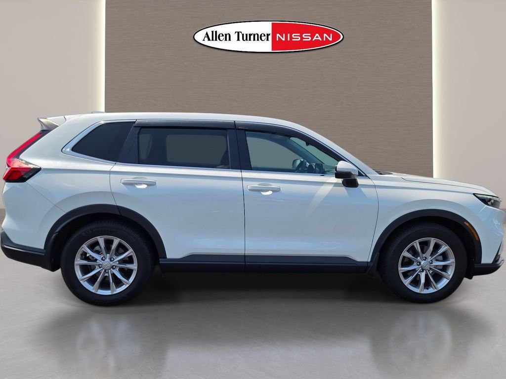 Used 2023 White Honda EX image 6