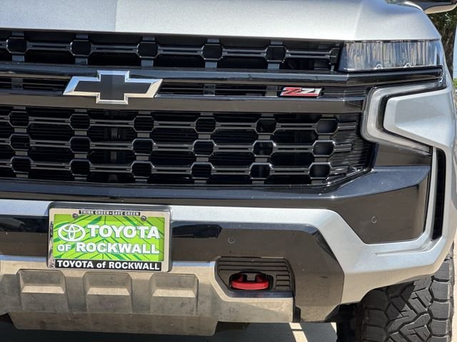 Used 2023 Gray Chevrolet Z71 image 6