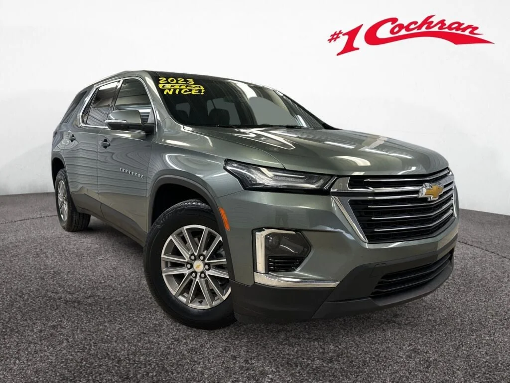 2023 Chevrolet Traverse LT Cloth
