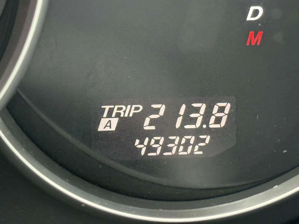 Used 2005 Gray Mazda Sport image 26