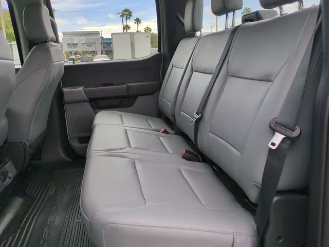2026 Ford F-350 Super Duty Chassis Cab XL - Photo 14
