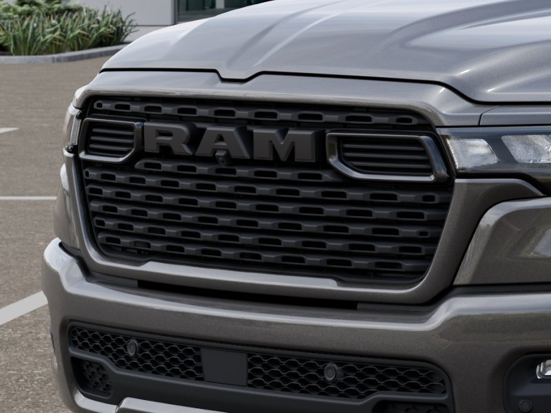 New 2026 Granite Crystal Metallic Clearcoat RAM Express image 11