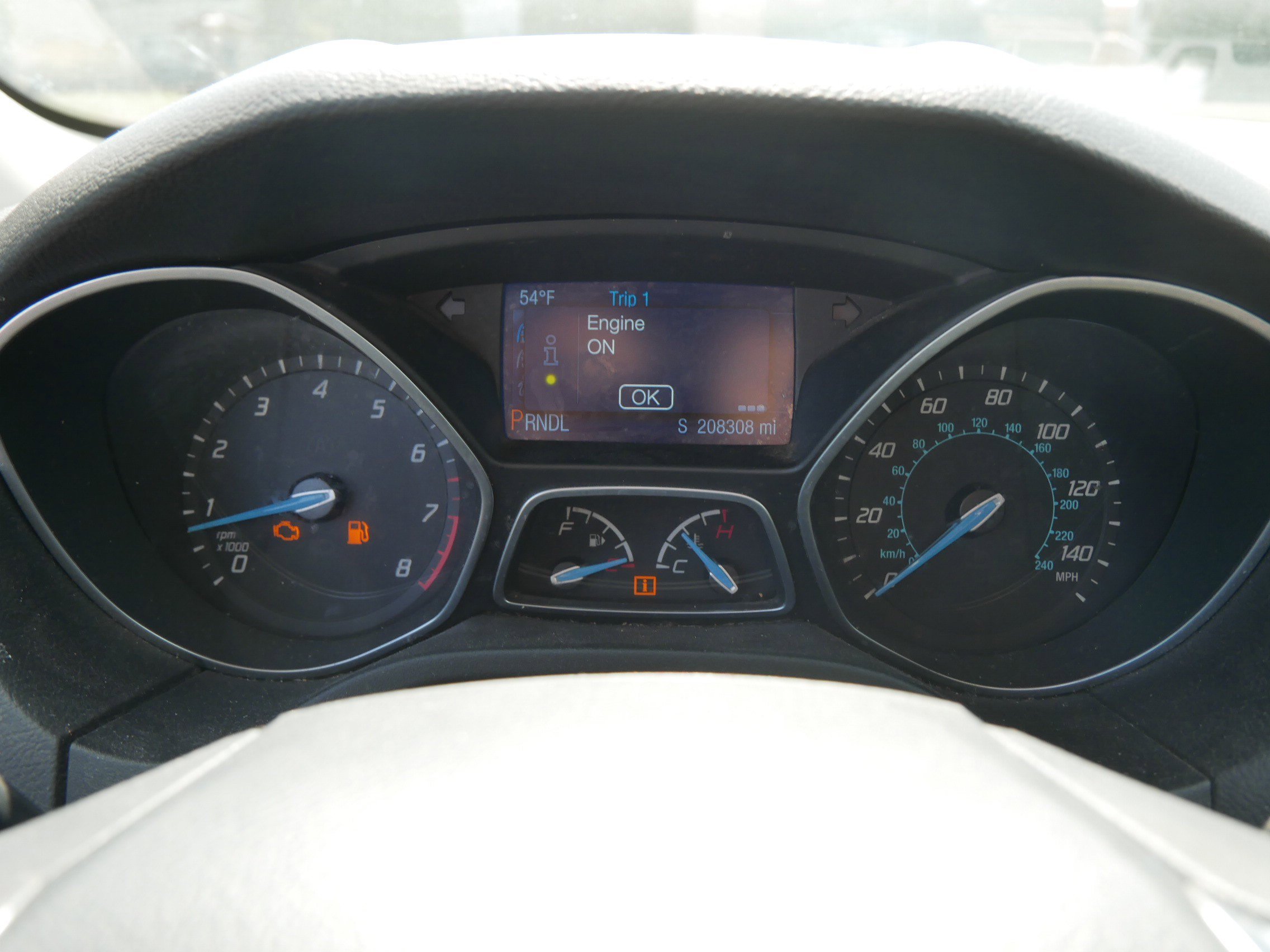 Used 2014 Race Red Ford SE image 17