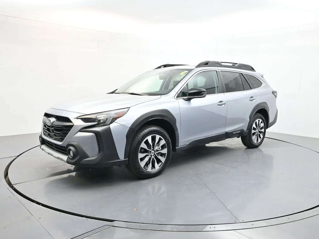 2024 Subaru Outback Limited's photo
