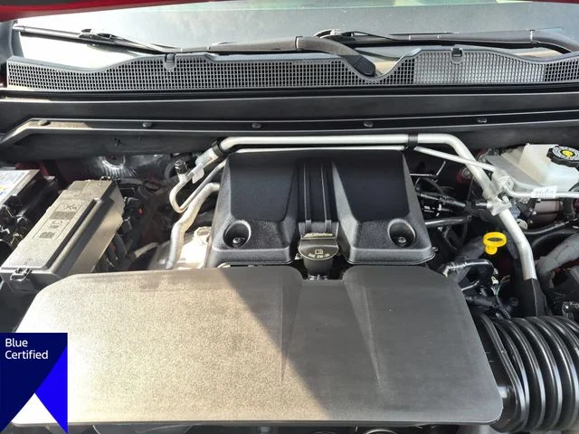 Certified Used 2025 Red Chevrolet Z71 image 37
