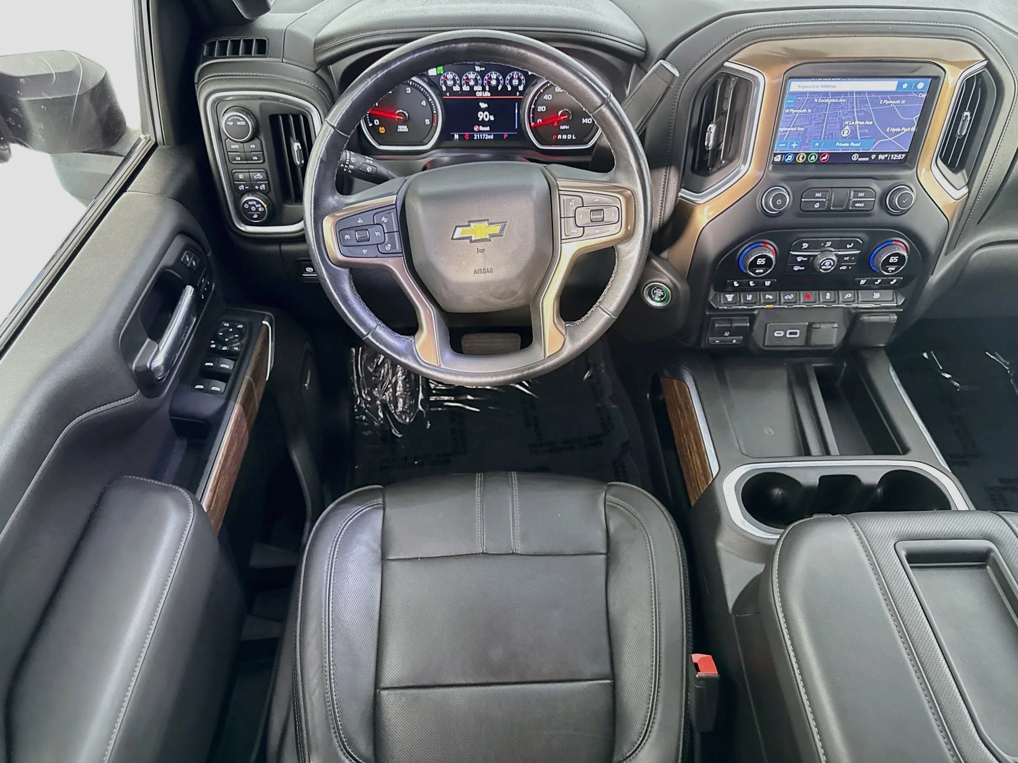 Used 2022 MOSAIC BLACK METALLIC Chevrolet High Country image 24