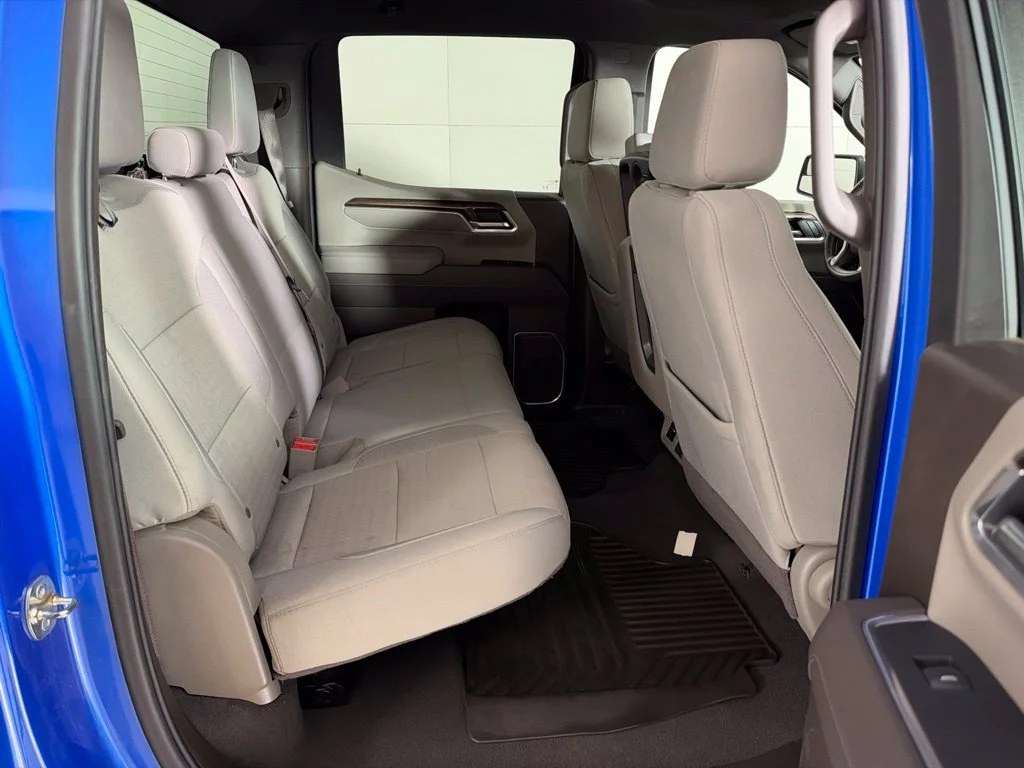 Used 2025 Blue Chevrolet LT image 22