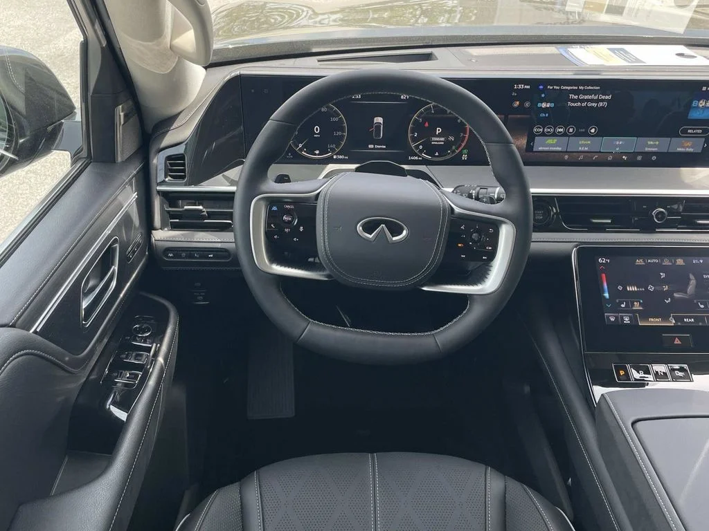 Used 2025 Black INFINITI SENSORY image 13