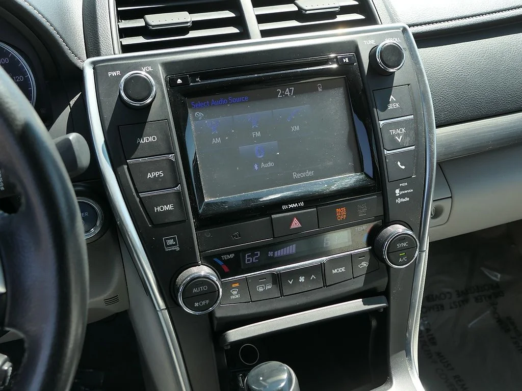 Used 2017 Gray Toyota XLE image 20