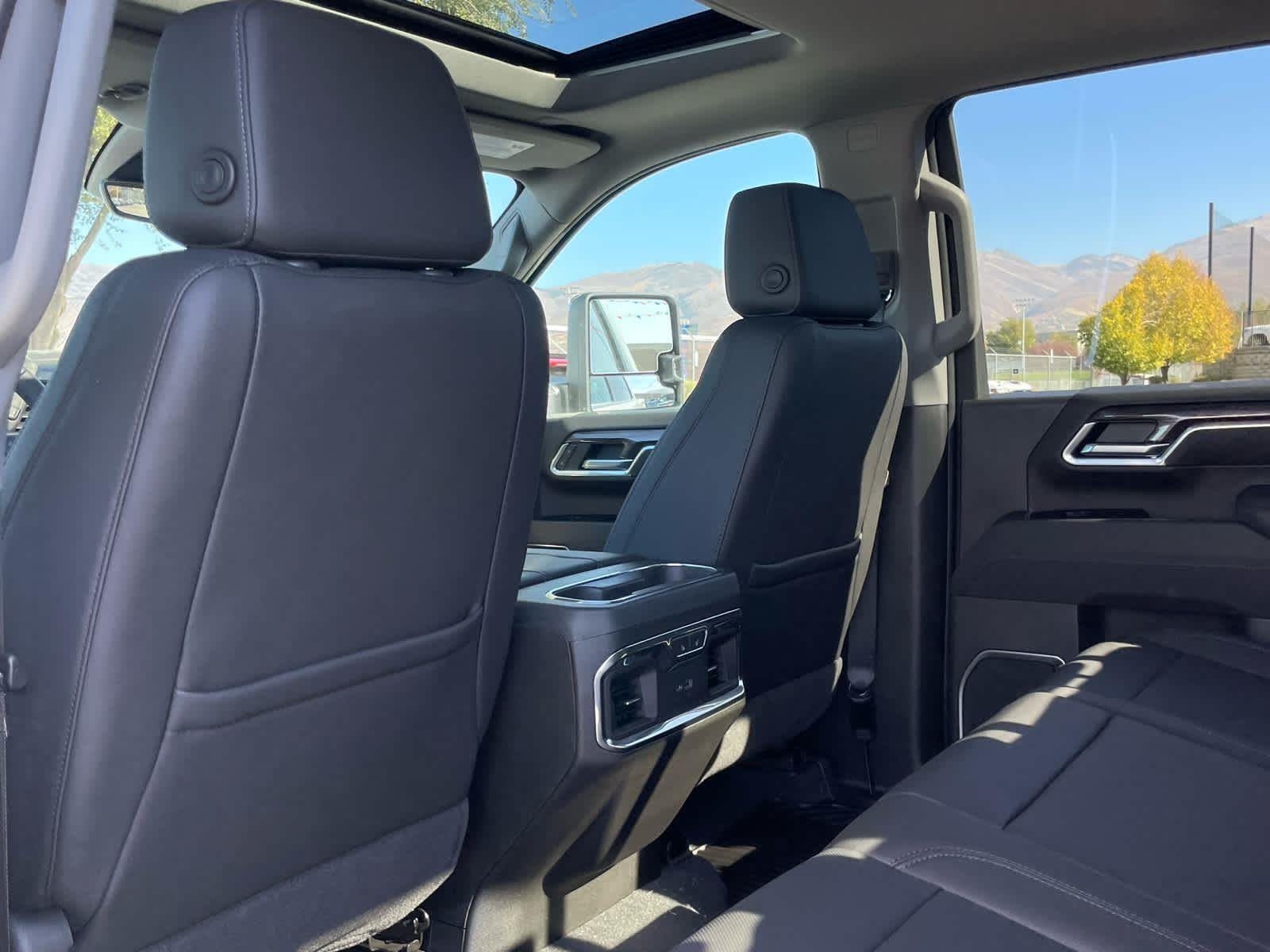 2026 Chevrolet Silverado 3500 HD LTZ - Photo 22