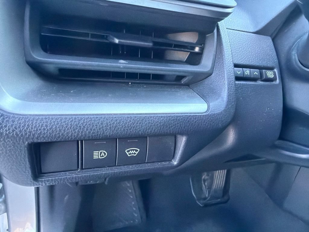 Used 2025 Cutting Edge Toyota LE image 18