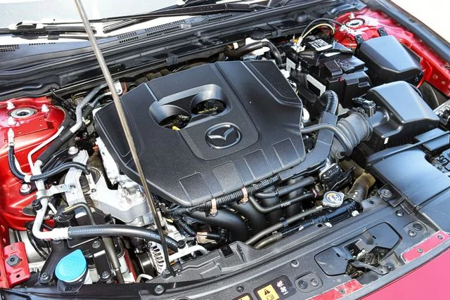 Used 2024 Red Mazda 2.5 S Select Sport image 13